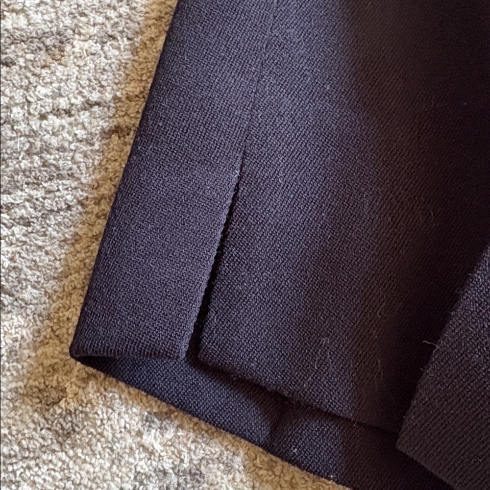 Escada women’s dress pants - size 38 (US 8) - navy blue - wool blend - Picture 5 of 5